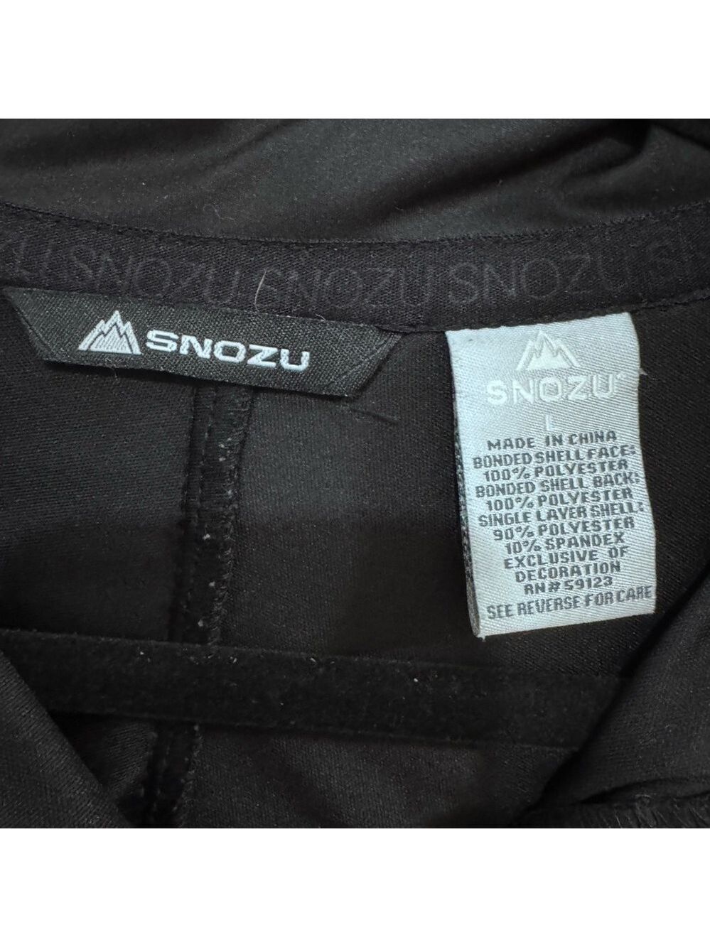 Women's Snozu Black Bonded Full Zip Performance Jacket. Size L - Picture 2 of 8